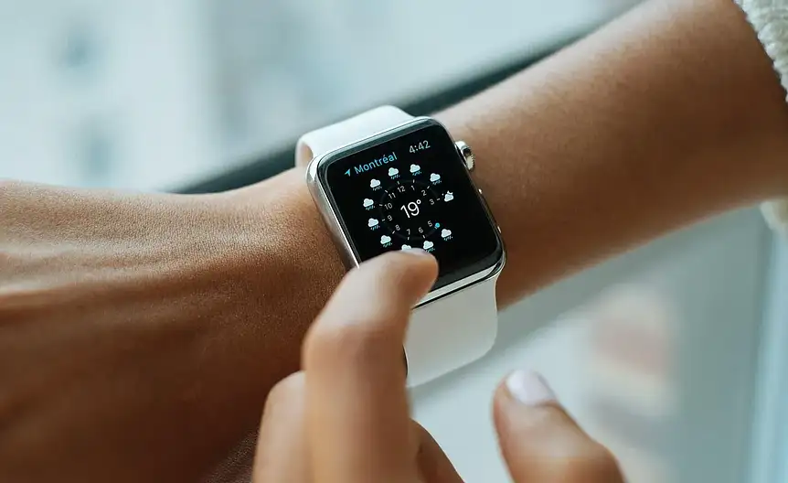 Smartwatch aktywnosc